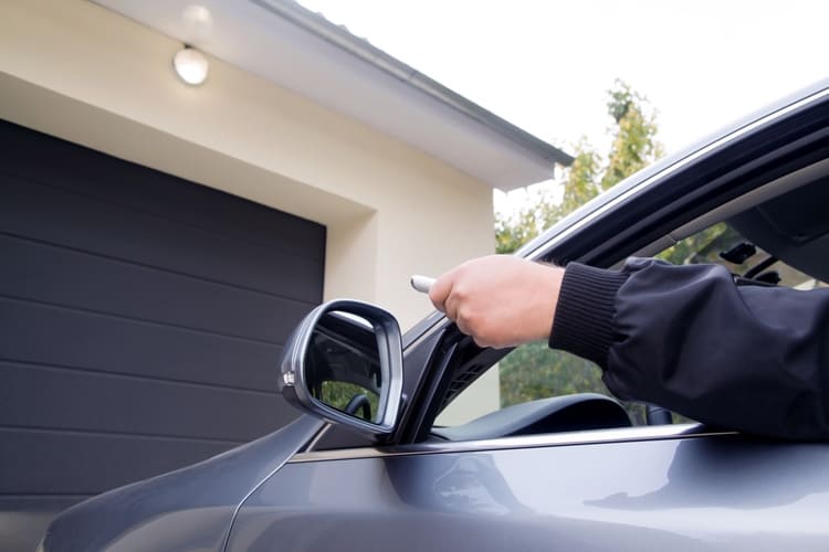 automatismes de portes de garage à Eaubonne